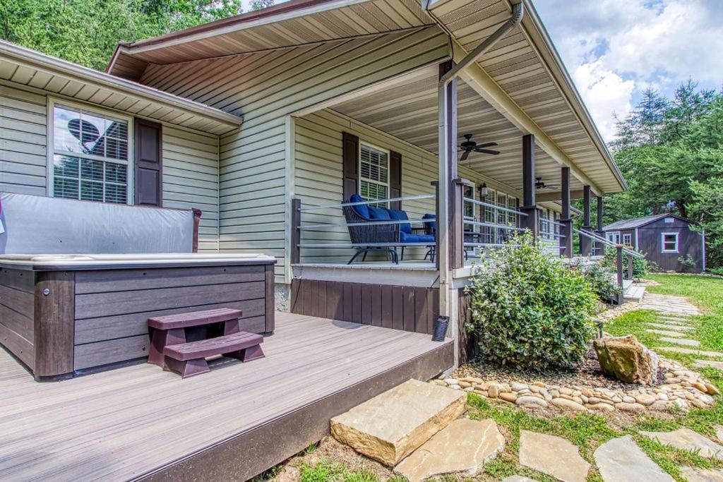 Tranquility Hollow, Indoor Pool, Game Room, 1089 Free Tickets Each Paid Day, Dollywood And More! Sevierville Esterno foto