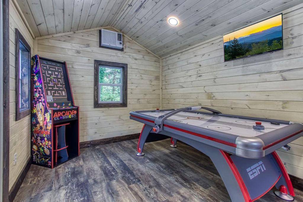Tranquility Hollow, Indoor Pool, Game Room, 1089 Free Tickets Each Paid Day, Dollywood And More! Sevierville Esterno foto
