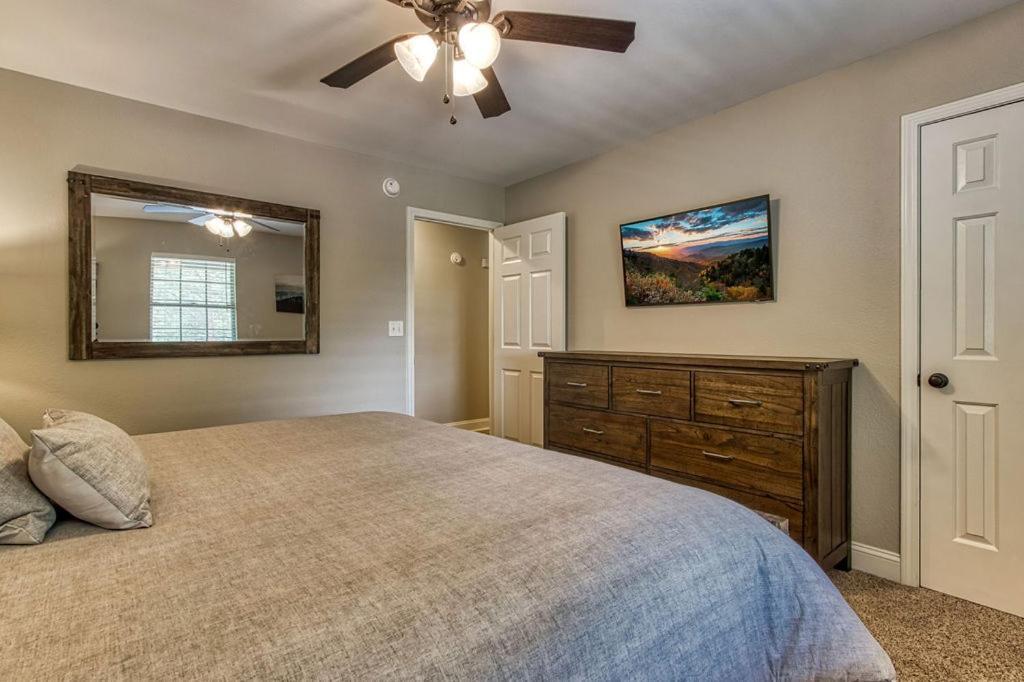Tranquility Hollow, Indoor Pool, Game Room, 1089 Free Tickets Each Paid Day, Dollywood And More! Sevierville Esterno foto