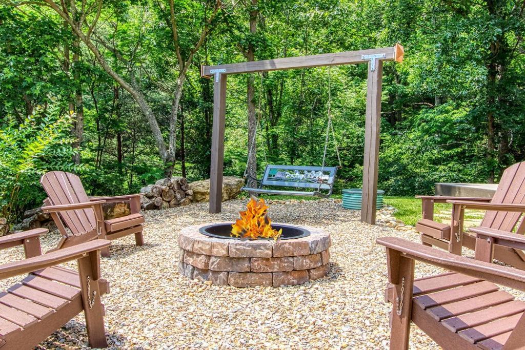 Tranquility Hollow, Indoor Pool, Game Room, 1089 Free Tickets Each Paid Day, Dollywood And More! Sevierville Esterno foto