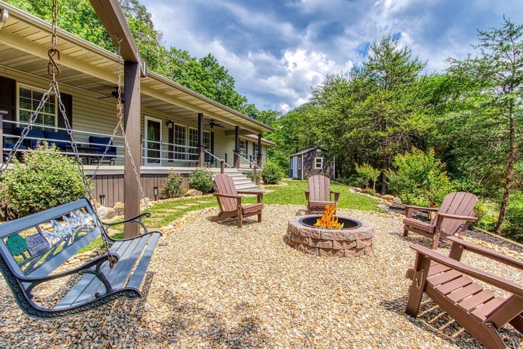 Tranquility Hollow, Indoor Pool, Game Room, 1089 Free Tickets Each Paid Day, Dollywood And More! Sevierville Esterno foto